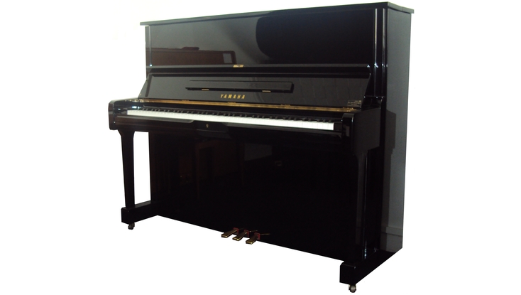 Yamaha U1