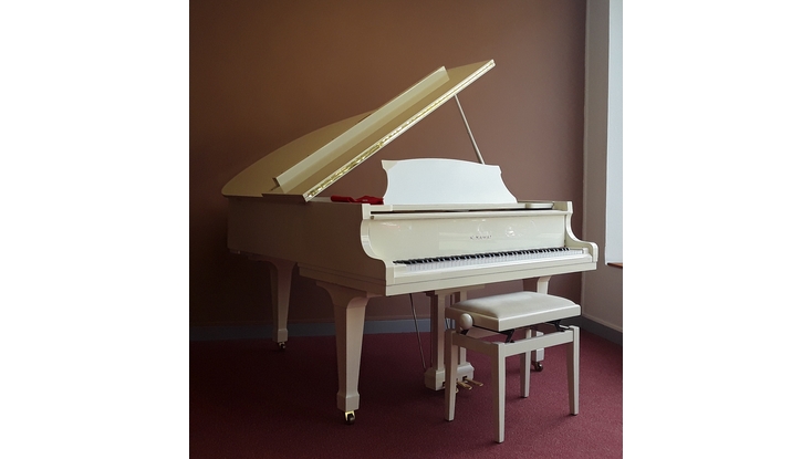 Kawai KG-2E